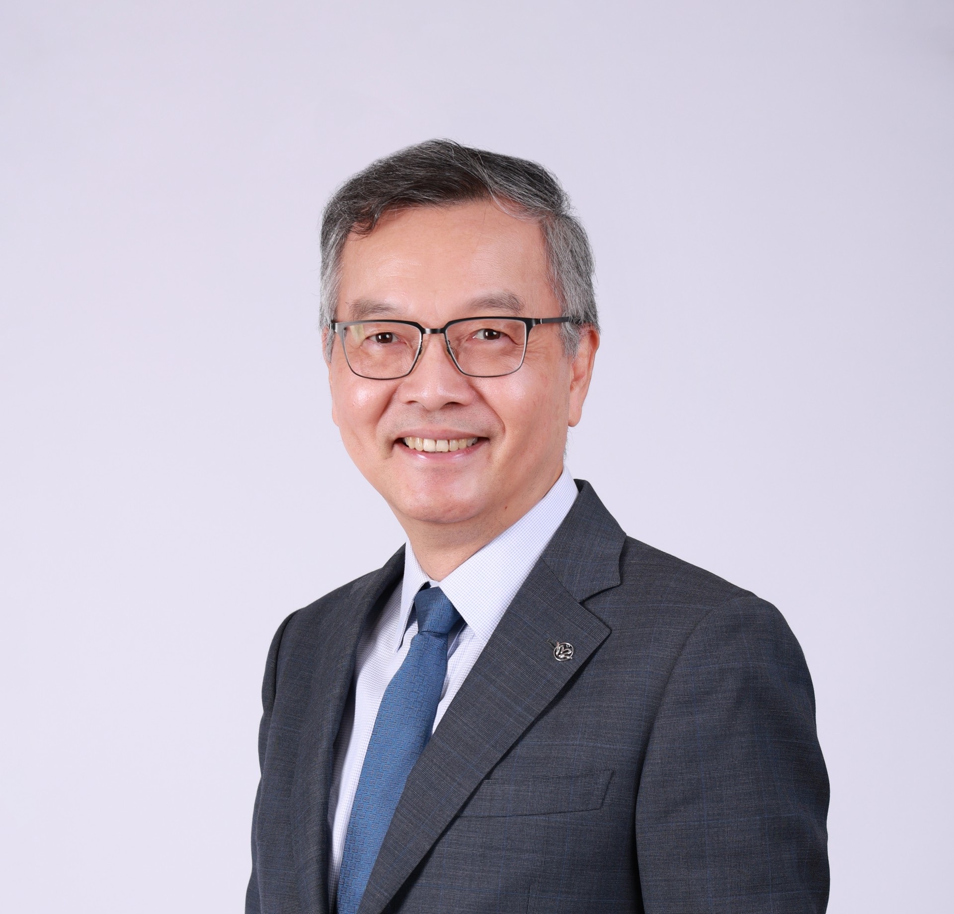 Dr Lam Ching Choi
